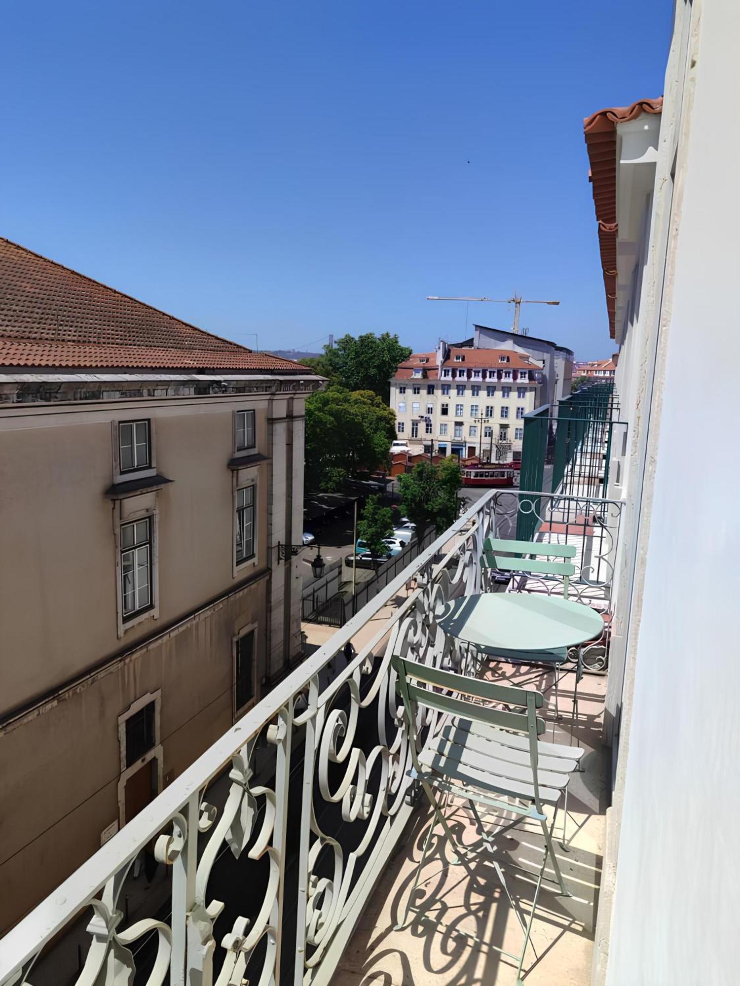 Arsenal 108, Design - New Light Downtown Chiado And River Lejlighed *